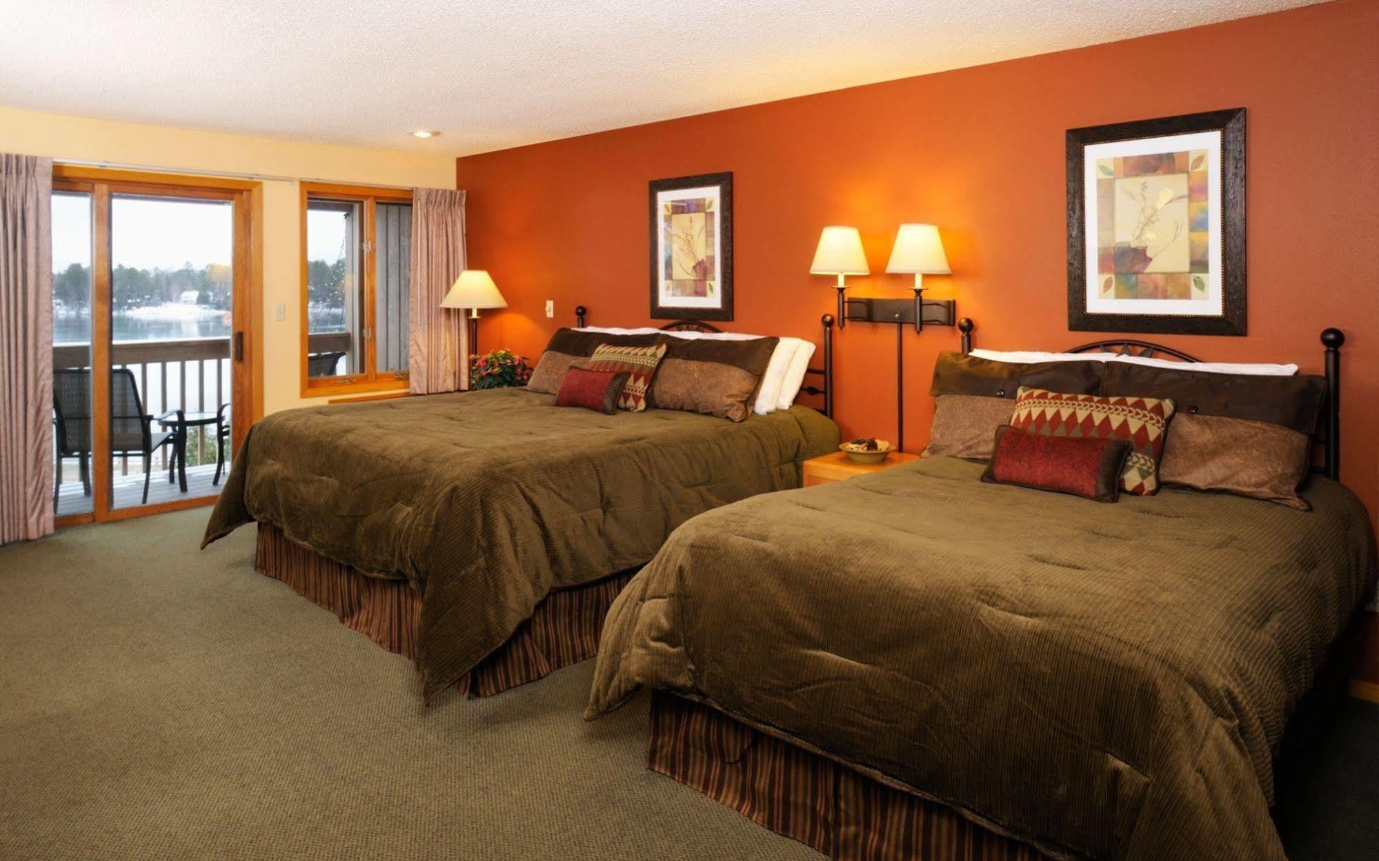 The Pointe Hotel And Suites Minocqua Kültér fotó